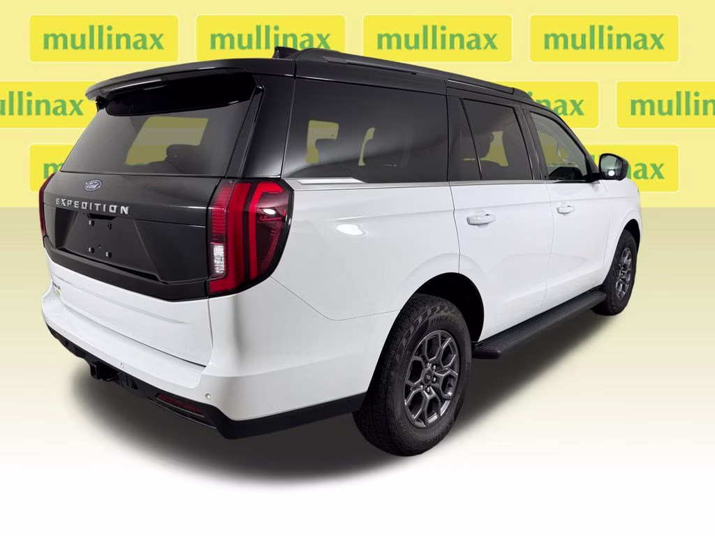 2025 Oxford White Ford Expedition Active RWD SUV