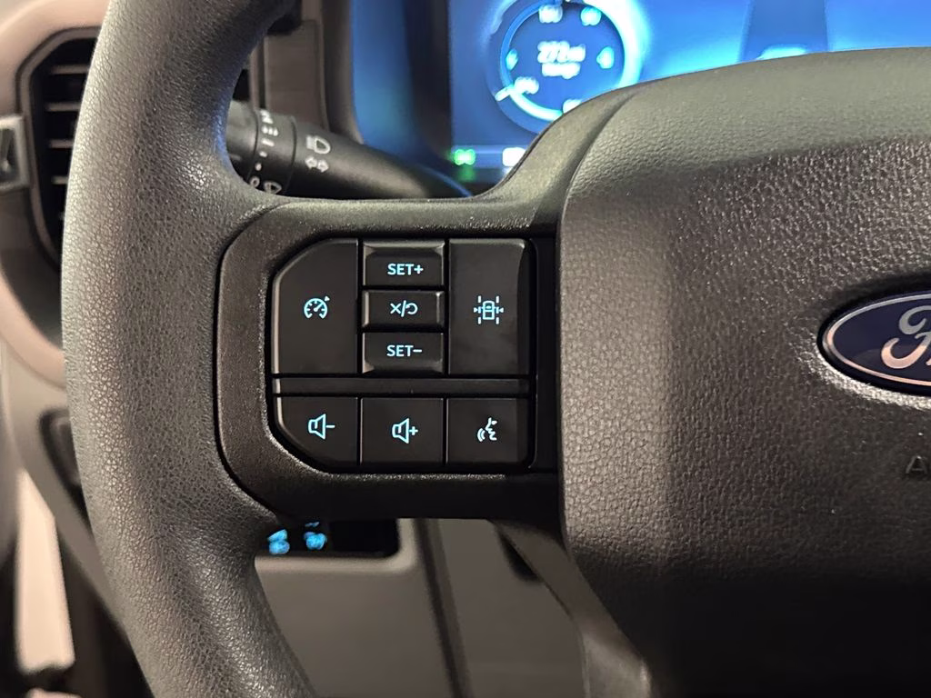 2025 Oxford White Ford F-150 Lightning Pro AWD Truck