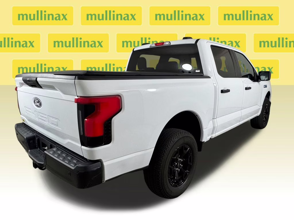 2025 Oxford White Ford F-150 Lightning Pro AWD Truck