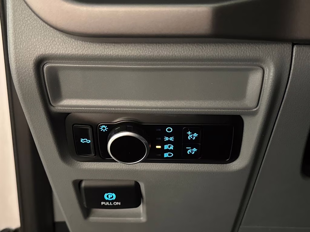 2025 Oxford White Ford F-150 Lightning Pro AWD Truck