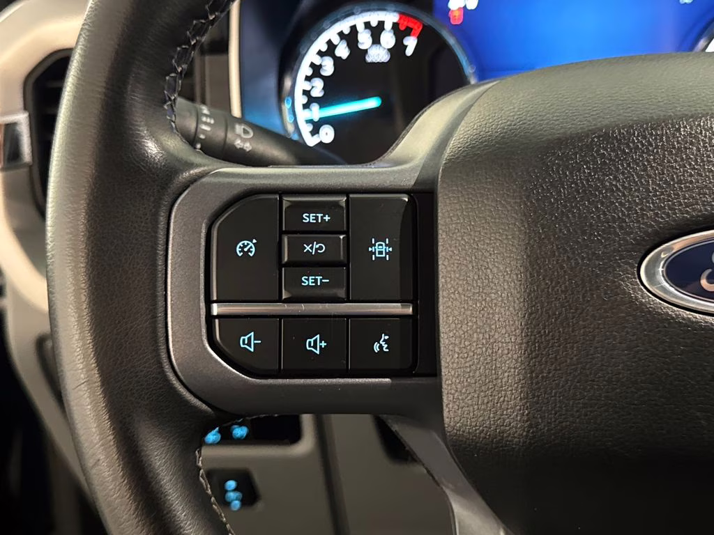 2023 Antimatter Blue Metallic Ford F-150 XLT 4X4 Truck