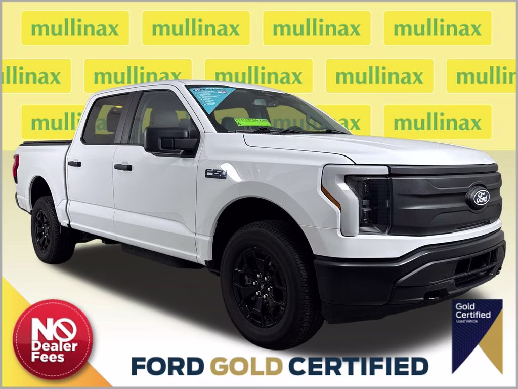 2025 Oxford White Ford F-150 Lightning Pro AWD Truck