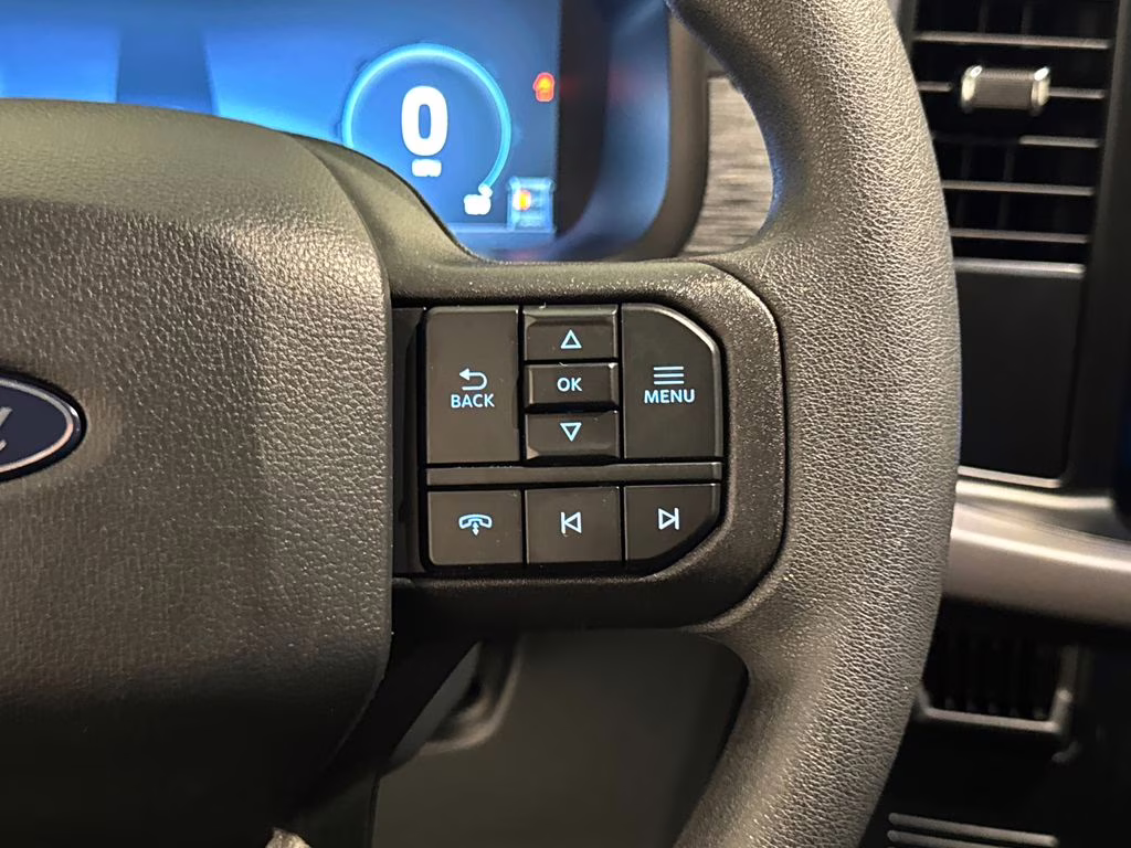 2025 Oxford White Ford F-150 Lightning Pro AWD Truck