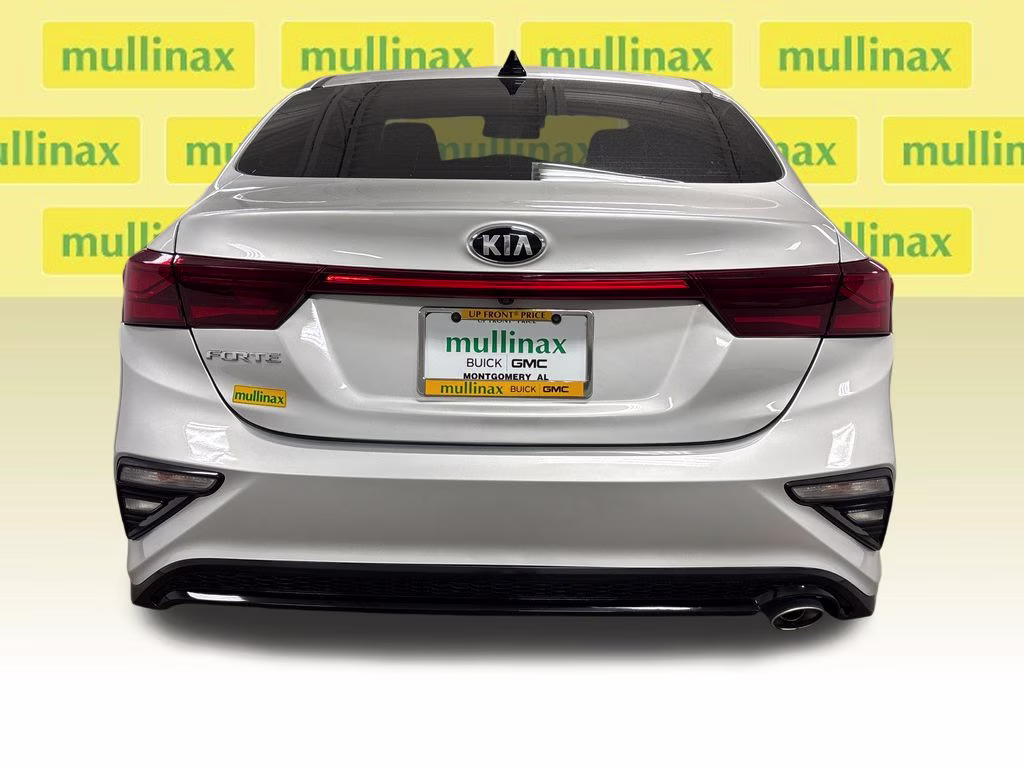 2021 Silky Silver Kia Forte LXS FWD Sedan