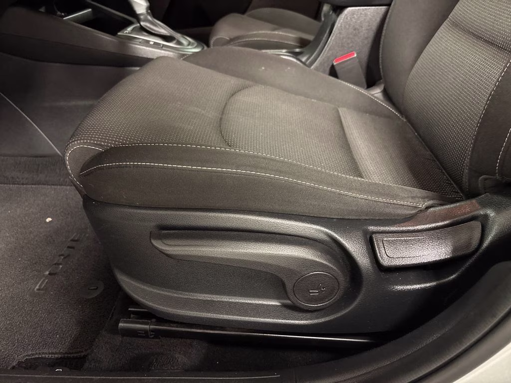 2021 Silky Silver Kia Forte LXS FWD Sedan