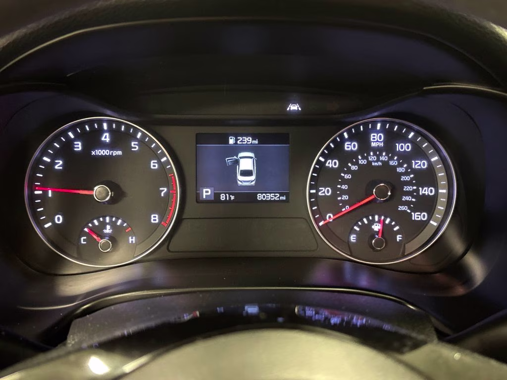 2021 Silky Silver Kia Forte LXS FWD Sedan