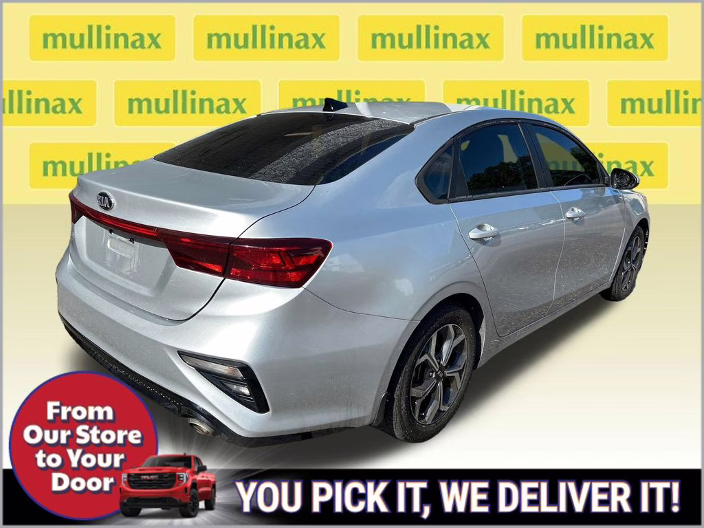 2021 Silky Silver Kia Forte LXS FWD Sedan