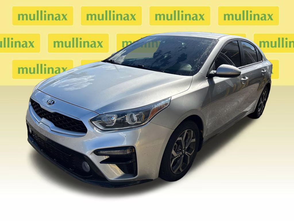 2021 Silky Silver Kia Forte LXS FWD Sedan