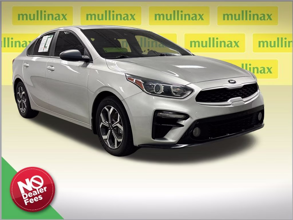 2021 Silky Silver Kia Forte LXS FWD Sedan