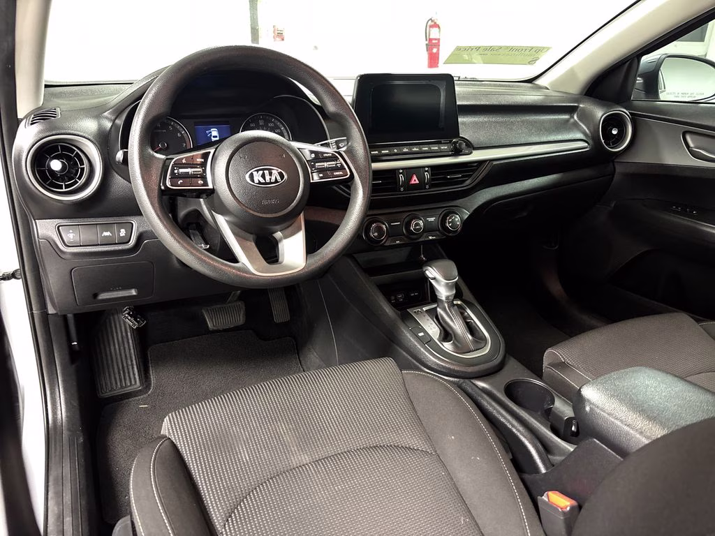 2021 Silky Silver Kia Forte LXS FWD Sedan