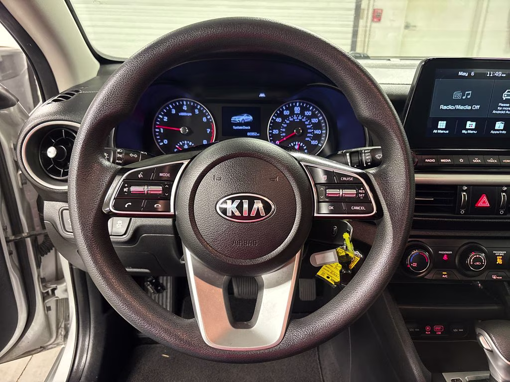 2021 Silky Silver Kia Forte LXS FWD Sedan