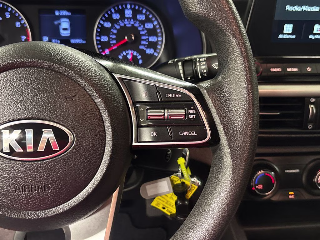 2021 Silky Silver Kia Forte LXS FWD Sedan