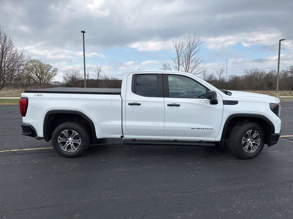 2023 Summit White GMC Sierra 1500 Pro 4X4 Truck