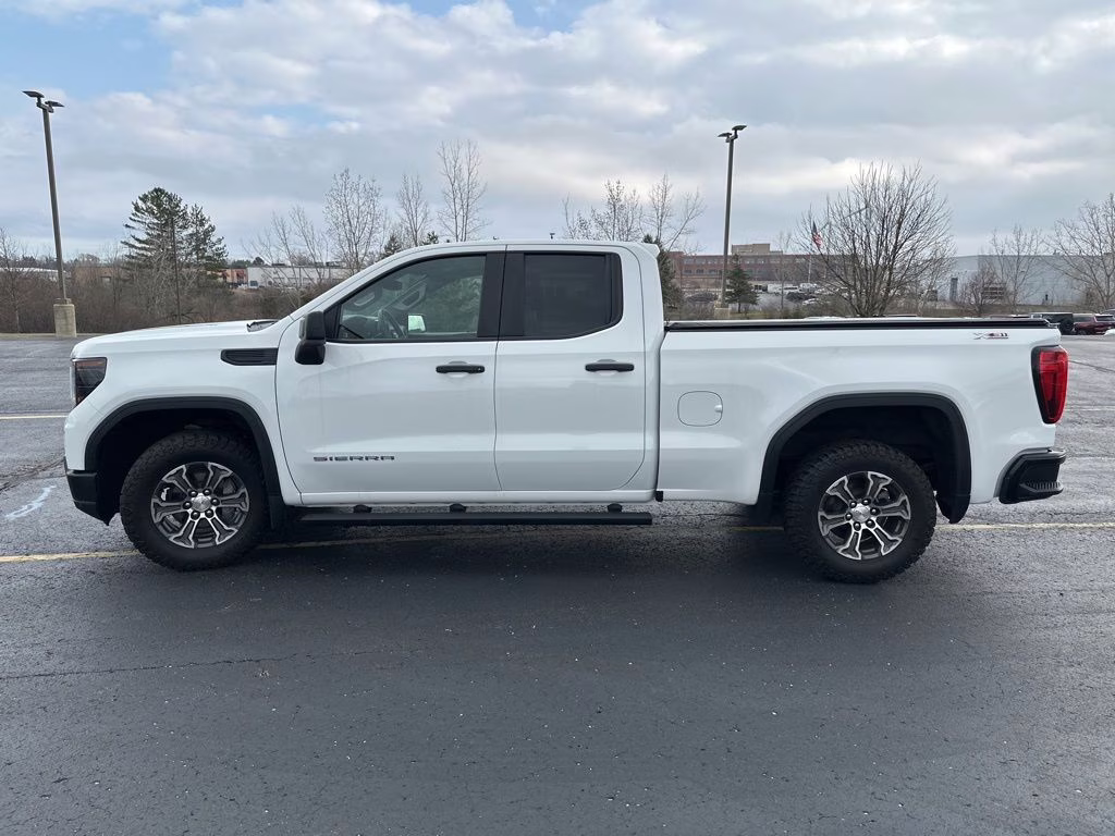 2023 Summit White GMC Sierra 1500 Pro 4X4 Truck