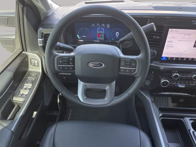2026 Avalanche Ford Super Duty F-250 SRW LARIAT 4X4 Truck