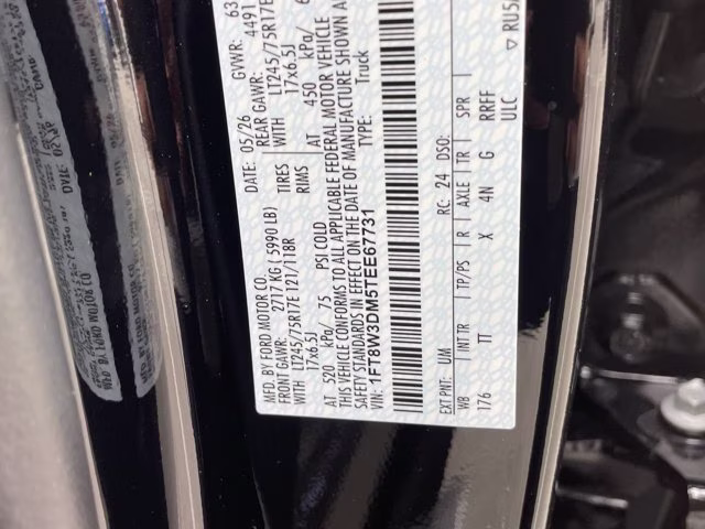2026 Agate Black Metallic Ford Super Duty F-350 DRW Platinum 4X4 Truck