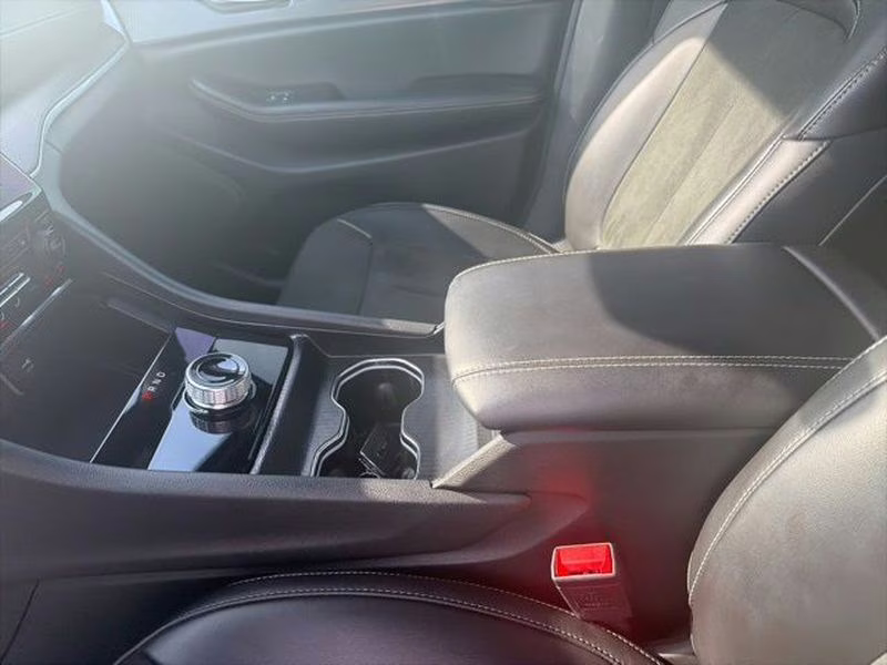 2025 Silver Zynith Jeep Grand Cherokee Altitude X 4X4 SUV