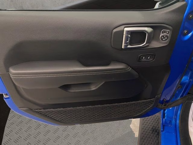 2023 Hydro Blue Pearl Coat Jeep Wrangler Sahara 4X4 SUV