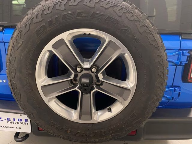 2023 Hydro Blue Pearl Coat Jeep Wrangler Sahara 4X4 SUV