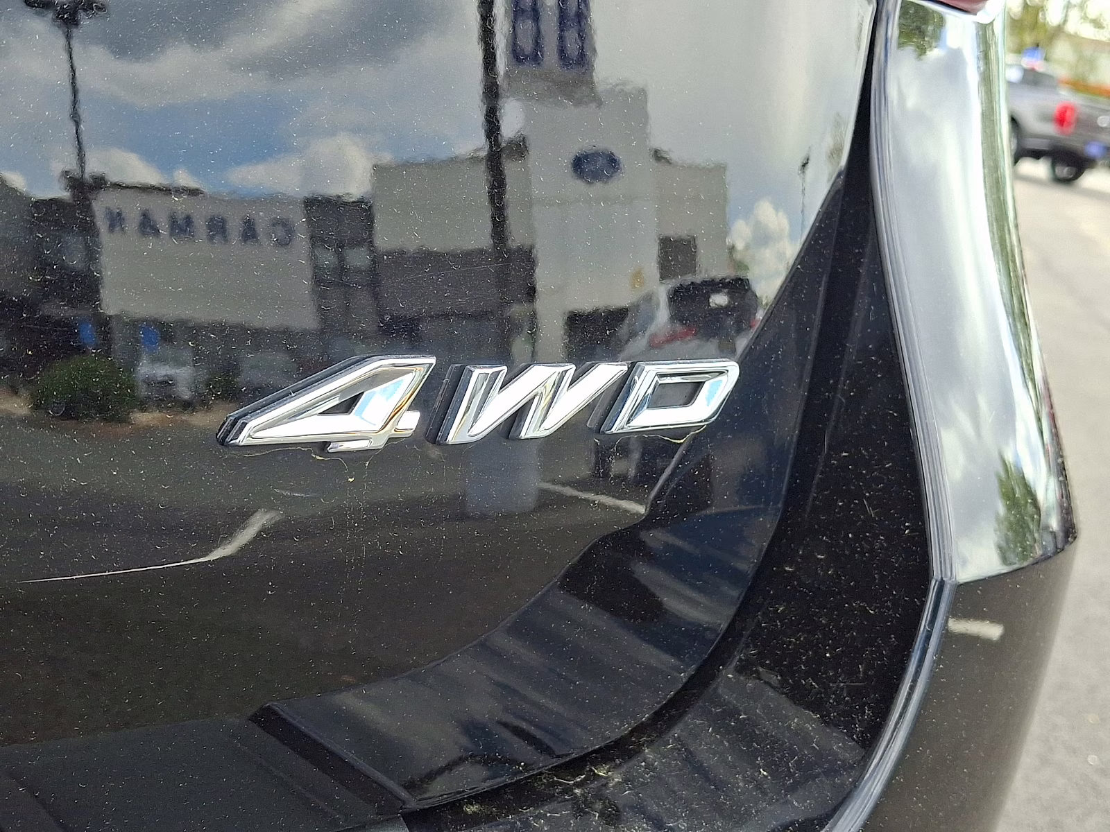 2023 Agate Black Metallic - UM Ford Explorer XLT 4X4