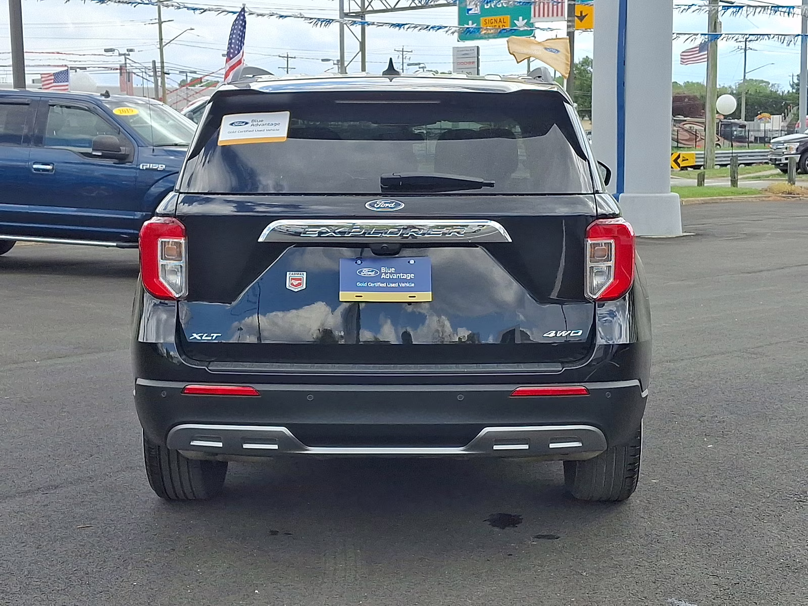 2023 Agate Black Metallic - UM Ford Explorer XLT 4X4