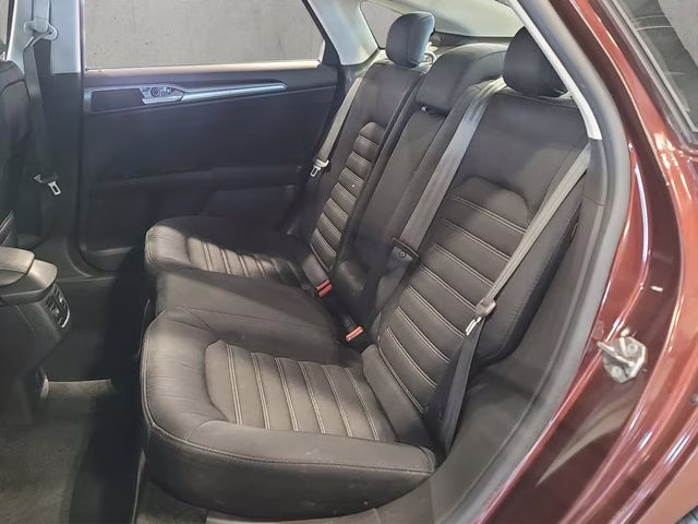 2015 Bronze Fire Metallic Tinted Clearcoat Ford Fusion SE FWD Sedan