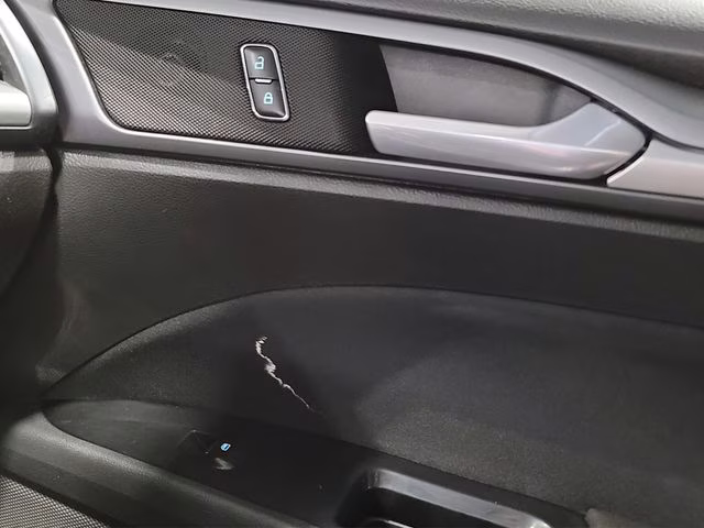 2015 Bronze Fire Metallic Tinted Clearcoat Ford Fusion SE FWD Sedan