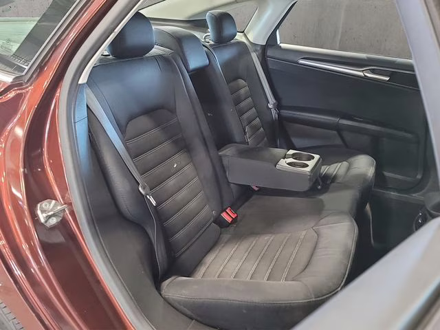 2015 Bronze Fire Metallic Tinted Clearcoat Ford Fusion SE FWD Sedan