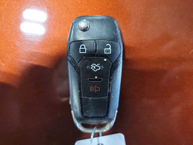 2015 Bronze Fire Metallic Tinted Clearcoat Ford Fusion SE FWD Sedan