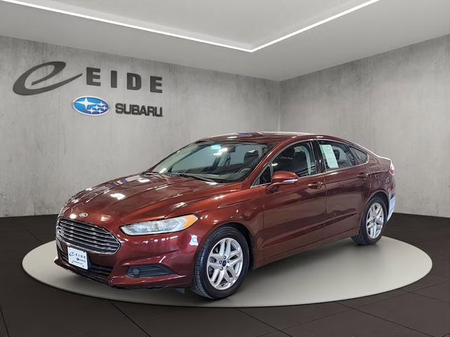 2015 Bronze Fire Metallic Tinted Clearcoat Ford Fusion SE FWD Sedan