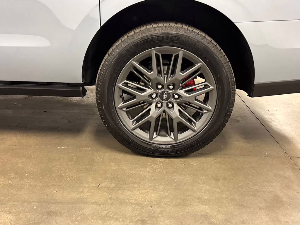 2025 Gray Metallic Ford Expedition Max Platinum 4X4 SUV