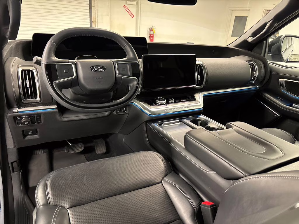 2025 Gray Metallic Ford Expedition Max Platinum 4X4 SUV