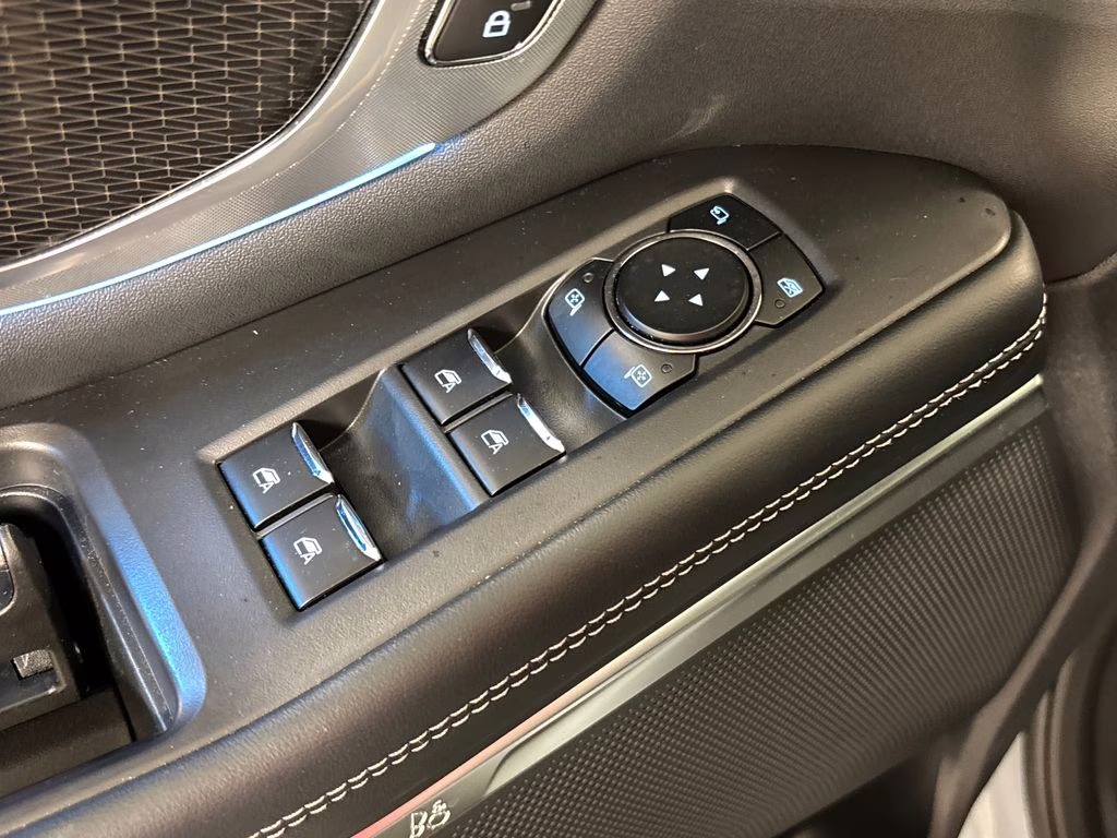 2025 Gray Metallic Ford Expedition Max Platinum 4X4 SUV