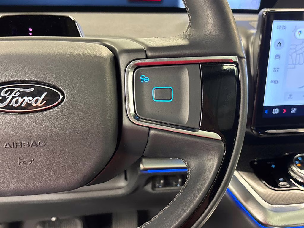 2025 Gray Metallic Ford Expedition Max Platinum 4X4 SUV