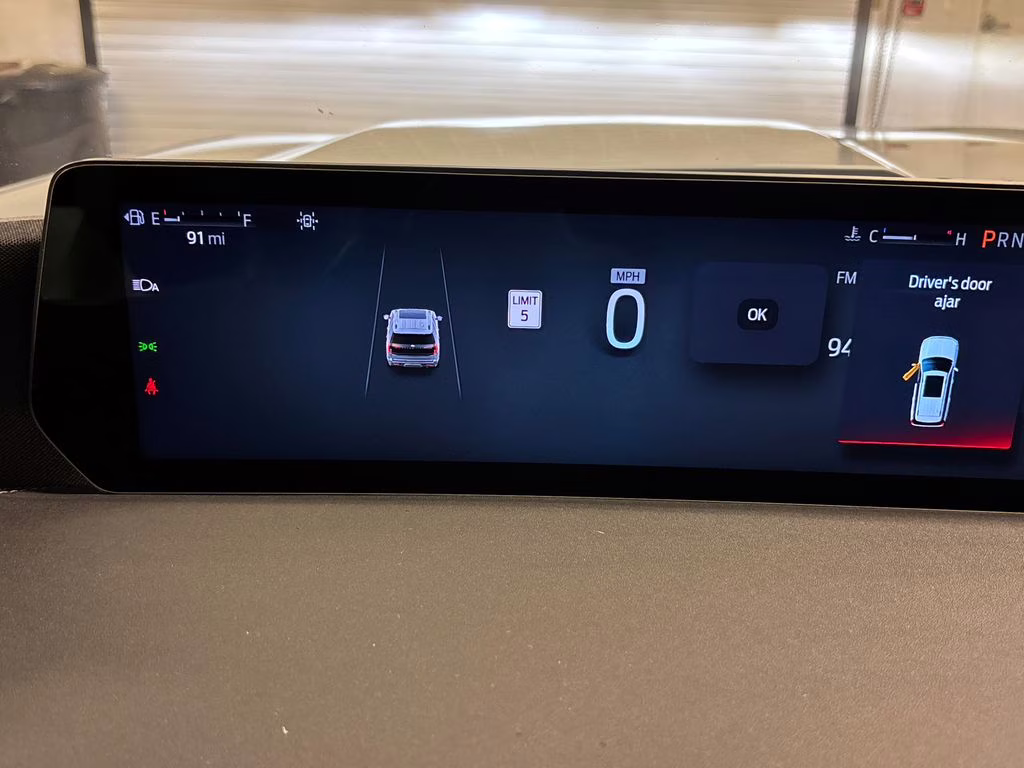 2025 Gray Metallic Ford Expedition Max Platinum 4X4 SUV