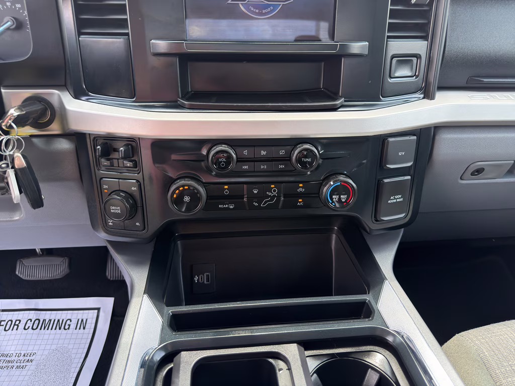 2023 Agate Black Metallic Ford Super Duty F-250 SRW XLT 4X4 Truck