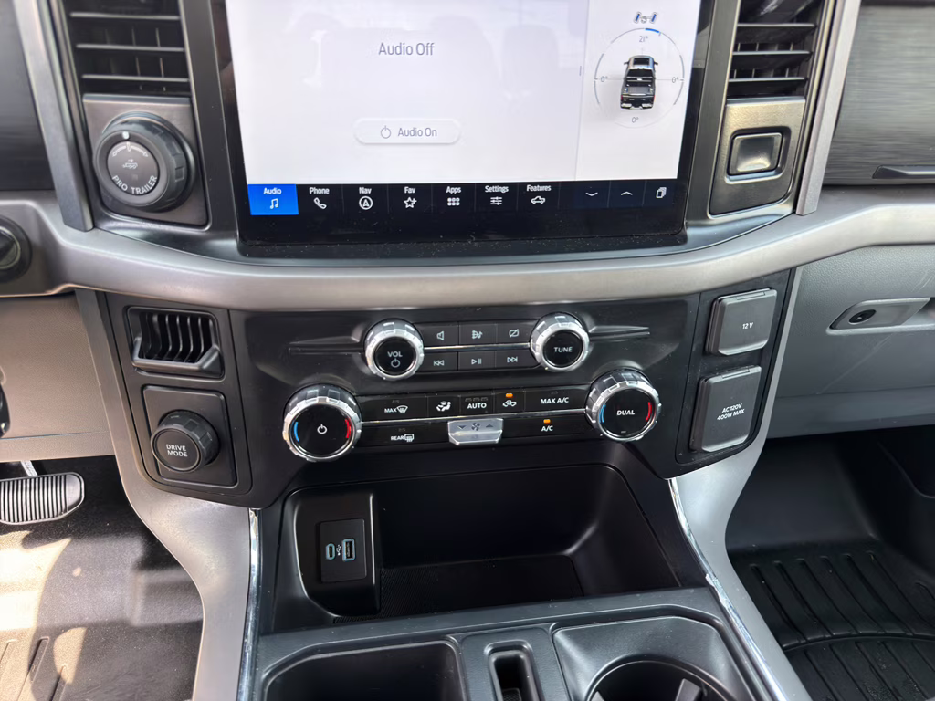 2024 Carbonized Gray Metallic Ford F-150 XLT RWD Truck