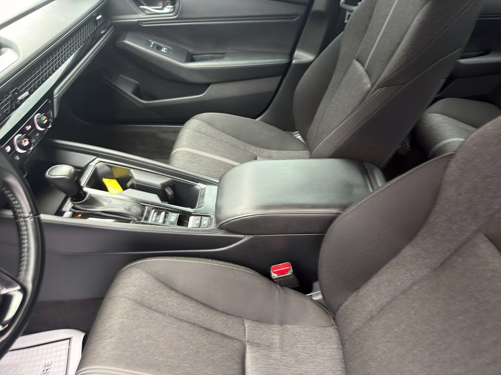 2023 Lunar Silver Metallic Honda Accord Hybrid Sport FWD Sedan