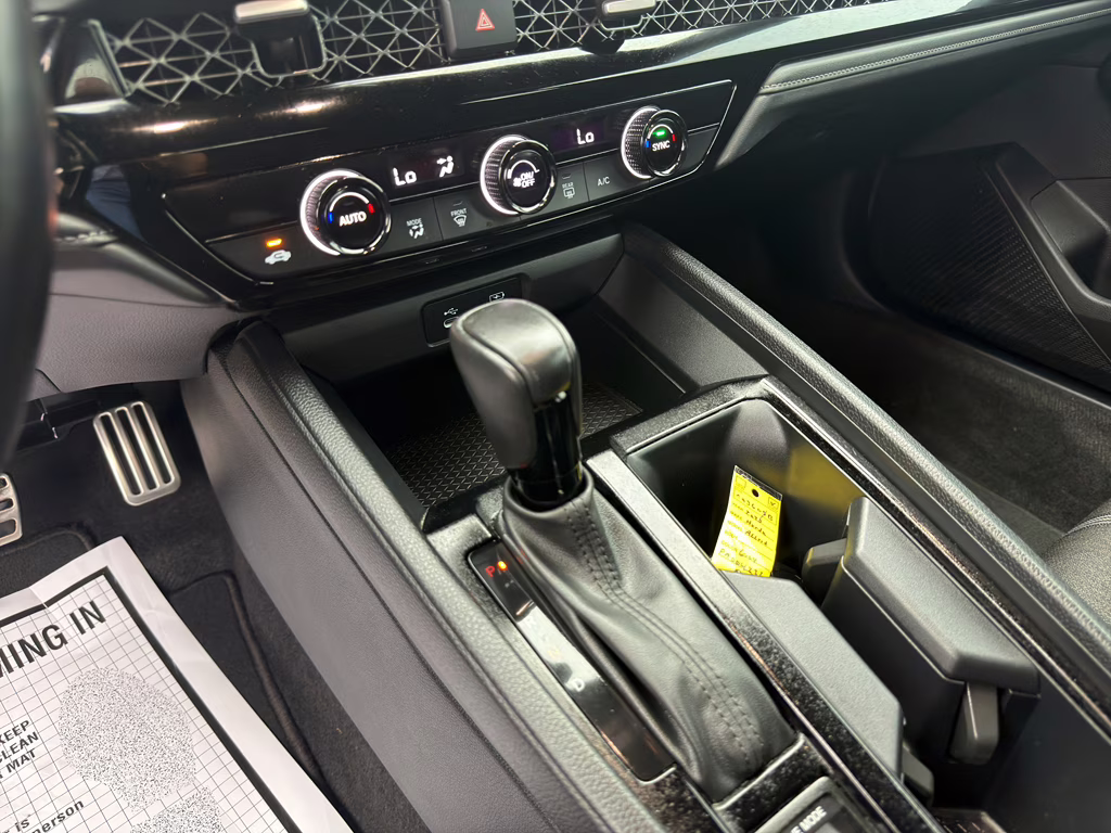 2023 Lunar Silver Metallic Honda Accord Hybrid Sport FWD Sedan