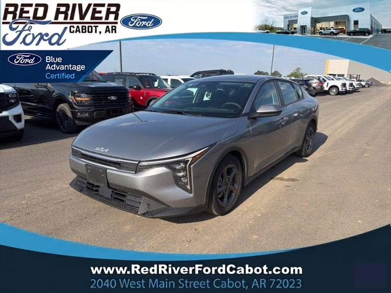 2025 Steel Gray Kia K4 LXS FWD Sedan