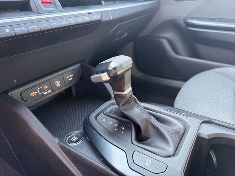 2025 Steel Gray Kia K4 LXS FWD Sedan