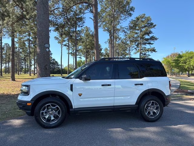 2024 Oxford White Ford Bronco Sport Badlands 4X4 SUV