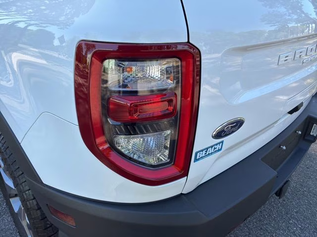 2024 Oxford White Ford Bronco Sport Badlands 4X4 SUV