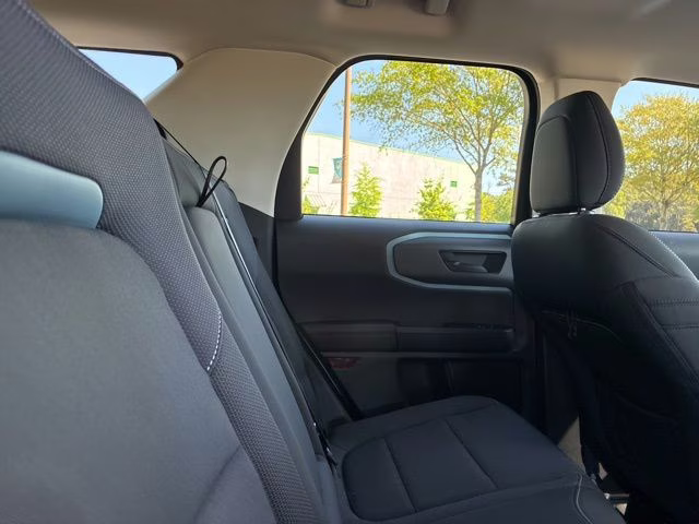 2024 Oxford White Ford Bronco Sport Badlands 4X4 SUV