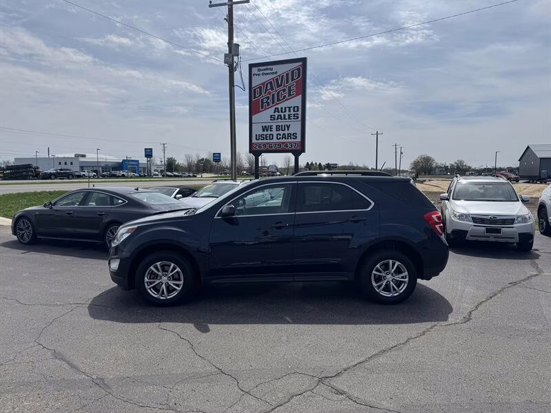 2017 Blue Velvet Metallic Chevrolet Equinox LT AWD SUV