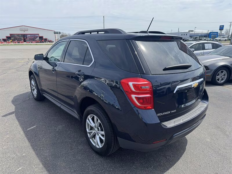2017 Blue Velvet Metallic Chevrolet Equinox LT AWD SUV