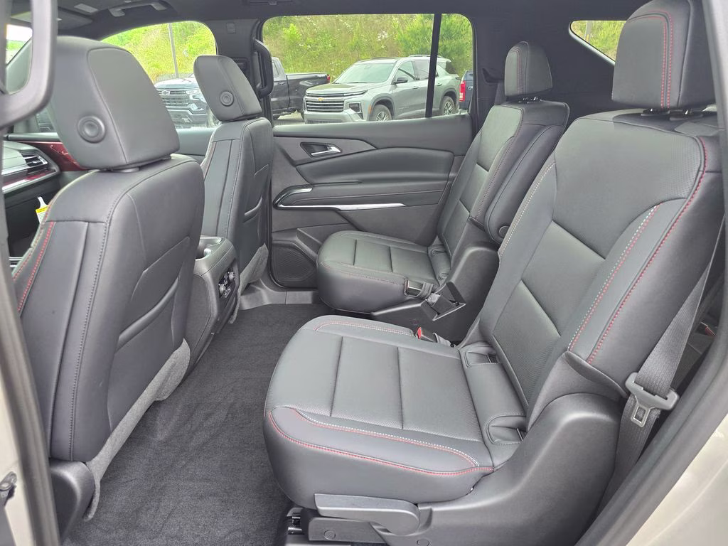 2026 Sandstone Gray Chevrolet Traverse Z71 AWD SUV