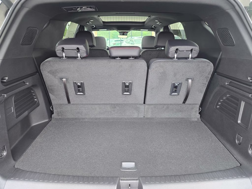 2026 Sandstone Gray Chevrolet Traverse Z71 AWD SUV