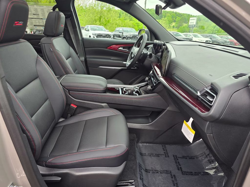 2026 Sandstone Gray Chevrolet Traverse Z71 AWD SUV