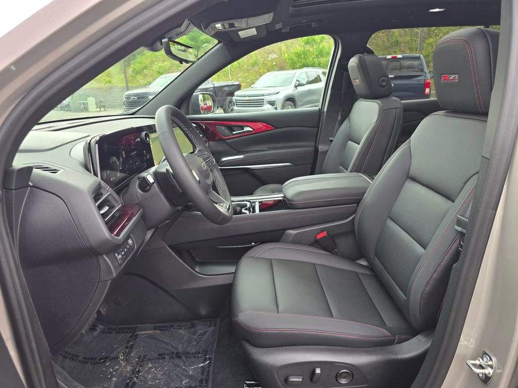 2026 Sandstone Gray Chevrolet Traverse Z71 AWD SUV